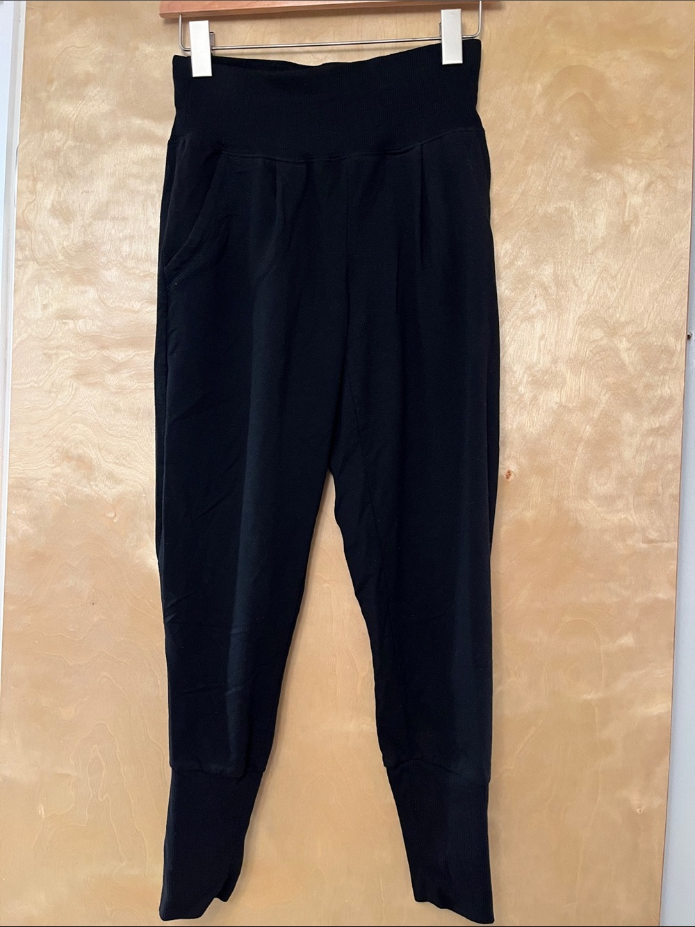 Danskin Black High-Waist Leggings with Fitted Ankles